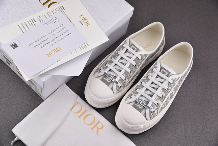 dio* sneakers t0000-065
