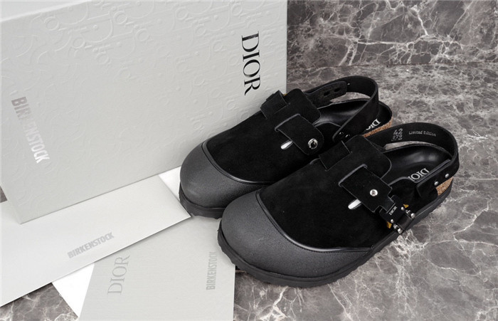 dio*r sandal 34