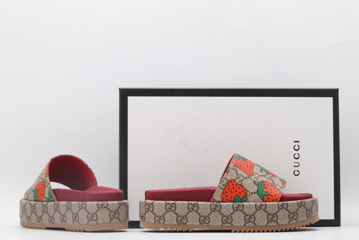 G*u*i* sandal72