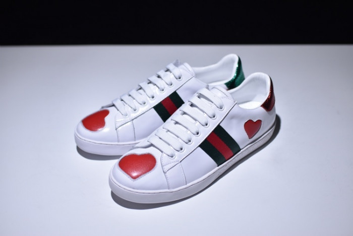 g*u*i ace embroidered low-top sneaker with red heart womens