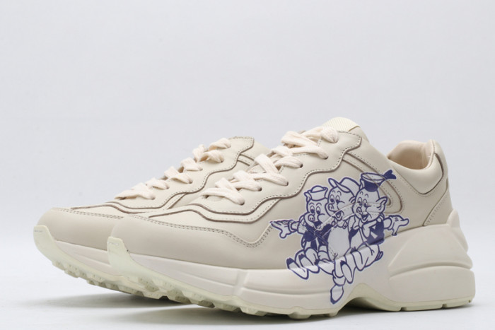G*u*i* trainer sneaker24
