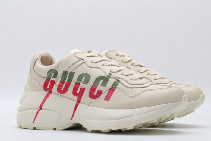 G*u*i* trainer sneaker6