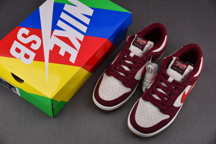 nike sb dunk low skate like a girl dx4589-600